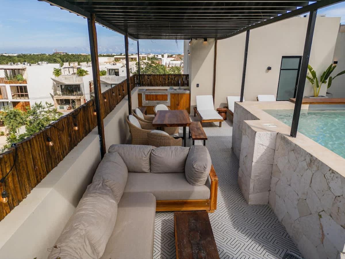 2 Story Penthouse Rooftop Pool Tulum
